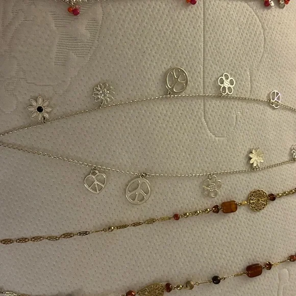 Bundle of costume jewelery long necklaces - Picture 6 of 6